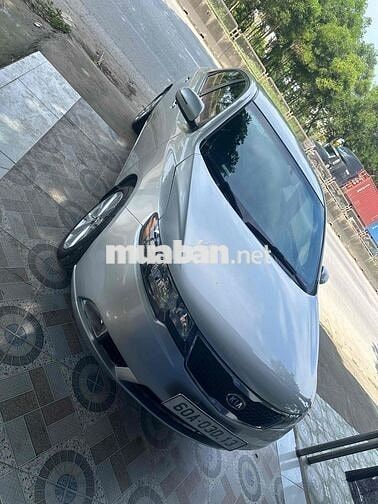 Kia Forte Bạc Số sàn 5 chỗ