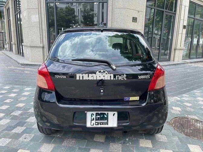 Toyota Yaris 2007 10 vạn Đen