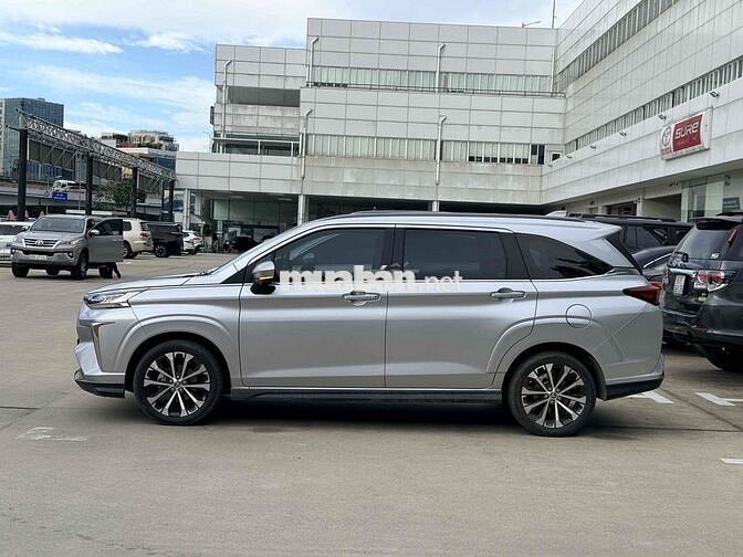Toyota Veloz Cross 2023 1.5 Top 49.000 km Bạc
