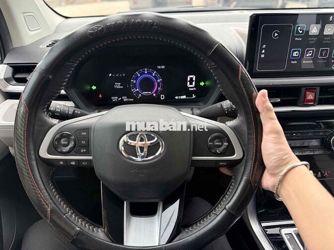 Toyota Veloz Cross 2023 1.5 Top 49.000 km Bạc
