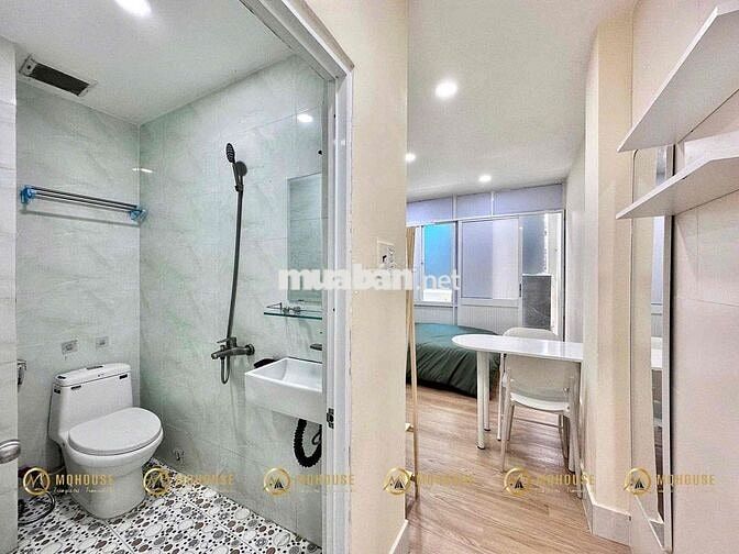 Phòng Ban Công_Tách Bếp_Full Nội Thất_Võ Thị Sáu_CV Lê Văn Tám_Quận 1