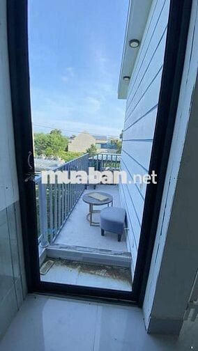 BÁN NHÀ 1 TRỆT 1 LẦU LỬNG HÒA LONG BÀ RỊA