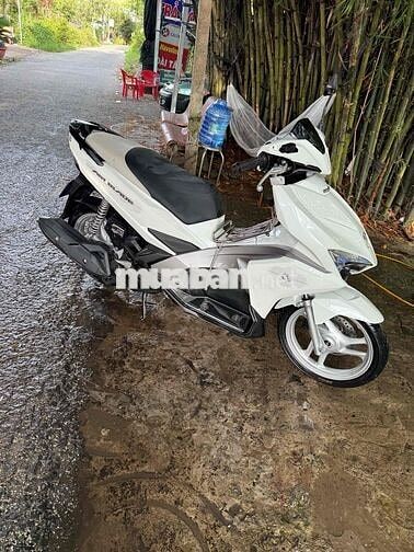 Honda Air Blade Fi 2017 Trắng Đã sử dụng
