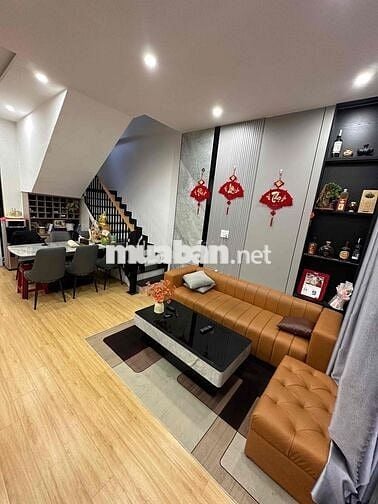 🏠Nhà 3 tầng 3 mê kiên cố kiệt oto Hoà Cường Hải Châu gần LÊ THANH NGHỊ