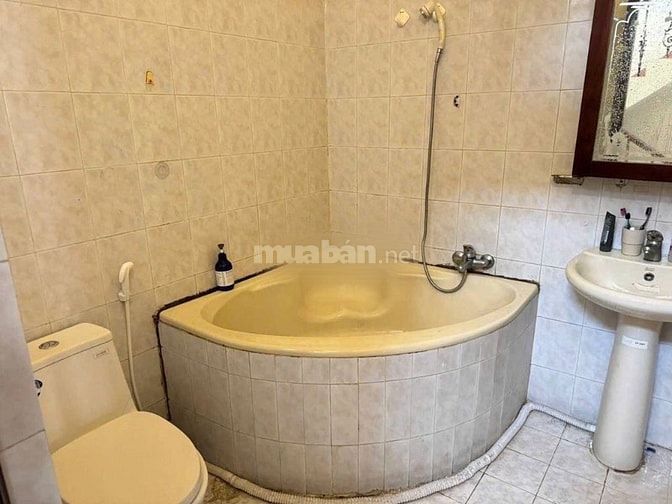VILLA MINI Q.10 – SÂN RỘNG ĐẬU Ô TÔ, KHÔNG GIAN CỰC CHILL