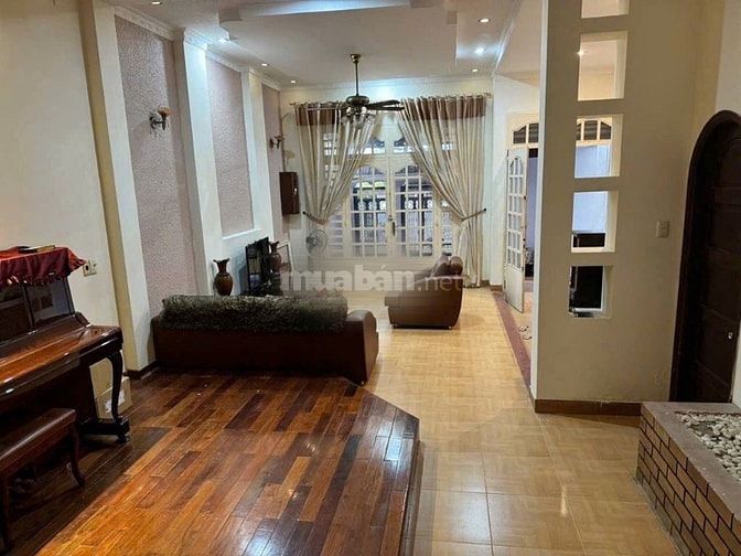 VILLA MINI Q.10 – SÂN RỘNG ĐẬU Ô TÔ, KHÔNG GIAN CỰC CHILL