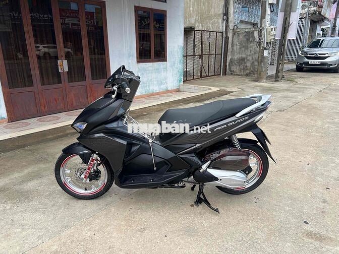 Honda Air Blade 125 2017 Đen bán trả góp