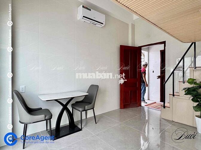 Căn Hộ Dịch Vụ Ngay Ngã Tư 4 Xã - Đầm Sen