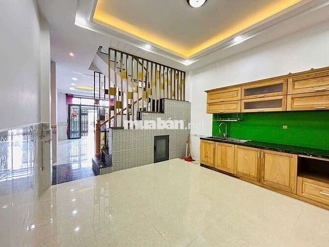 🏡 Mặt tiền Thạnh Xuân , Q12
📍 Cách Hà Huy Giáp chỉ 50m