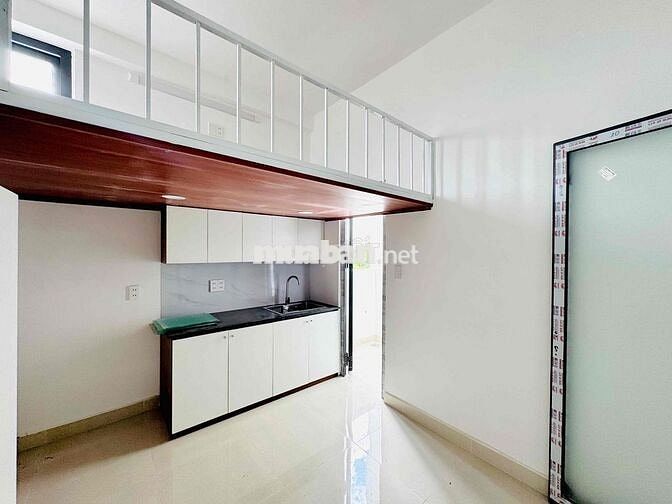 chính chủ cho thuê phòng mơi xây ngay cầu sắt vườn lài
