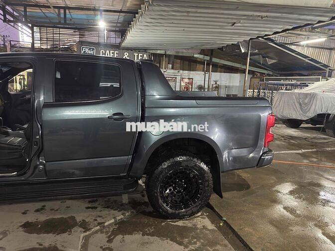 Chevrolet Colorado 2018 STD 1 cầu Xám