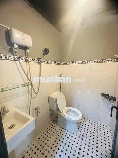 Trống 2 phòng Duplex  View sân vườn mát mẻ cách Cầu Hộ 300m,