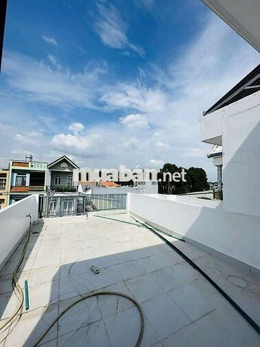 NHÀ 4X20M 1 TRỆT 3 LẦU MT HÀ CHƯƠNG GIÁ TỐT