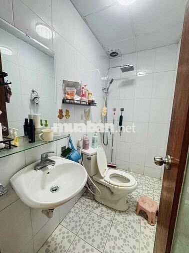 chính chủ bán căn 2 ngủ 2 vệ sinh sổ cất két chung cư kim văn kim lũ