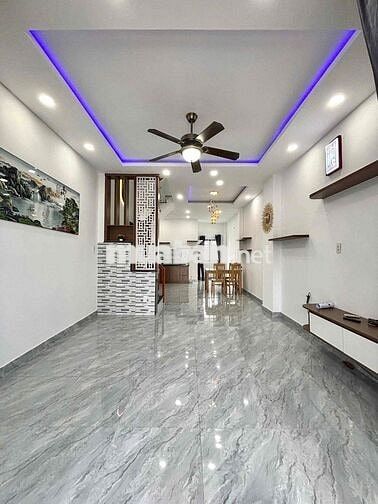 CHÍNH CHỦ BÁN NHÀ TẶNG NỘI THẤT