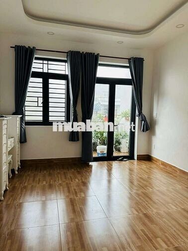 NHÀ 4X20M 1 TRỆT 3 LẦU MT HÀ CHƯƠNG GIÁ TỐT