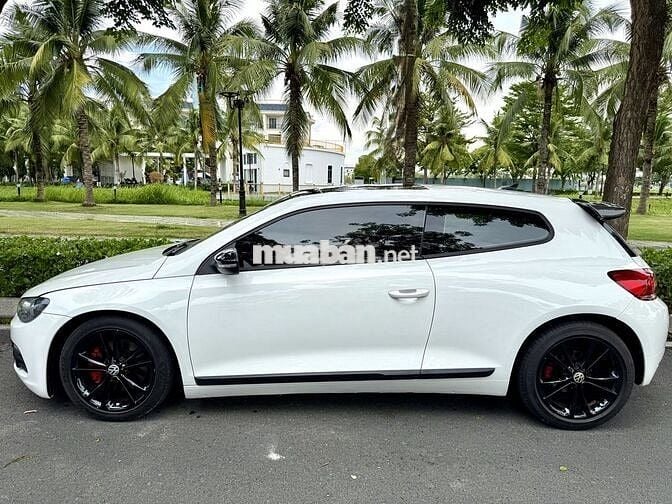 Volkswagen Scirocco 2010 2.0L Xe Rất Đẹp