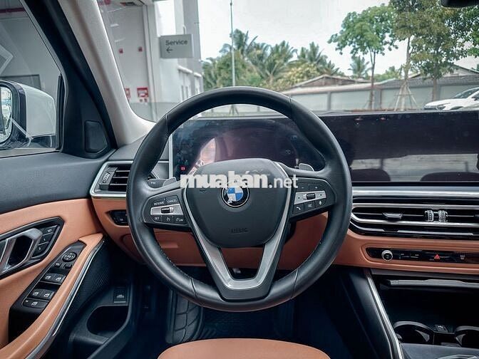 BMW 3-Series 2024 Sportline 32.000 km