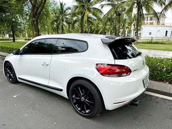 Volkswagen Scirocco 2010 2.0L Xe Rất Đẹp