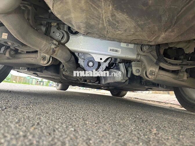 VinFast Lux A2.0 2019 Base Đỏ odo 58k km
