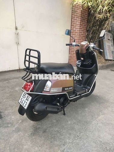 Yamaha Cuxi màu Nâu