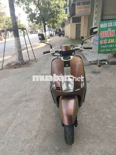 Yamaha Cuxi màu Nâu