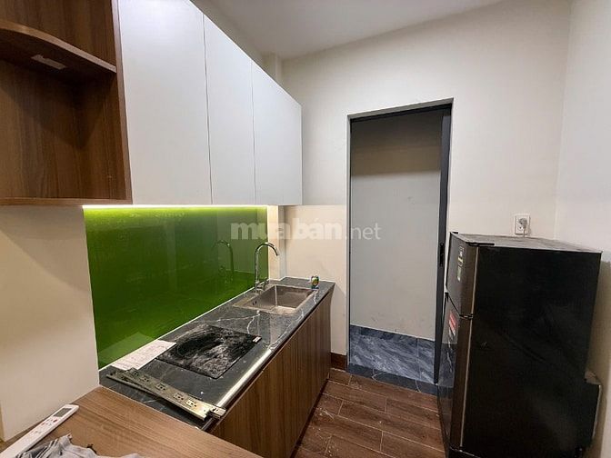 CHDV 1PN full nội thất có Bếp Ban Công có Thang máy Nơ Trang Long