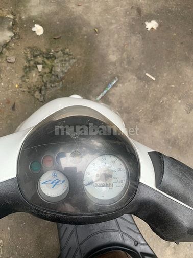 Cần bán xe Piaggio Zip 100cc Việt Nam, SX 2019 màu trắng, xe đẹp