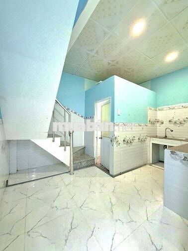 Cần bán nhà chính chủ đang ở 1 lầu