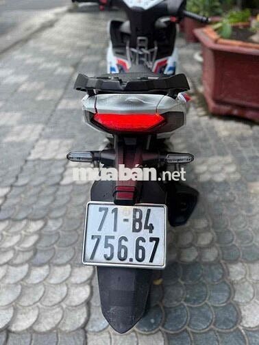 Xe winner x V3 đời 2022 khoá smk bs71 chính chủ