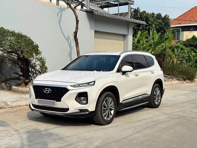Hyundai Santafe máy dầu model 2021 màu trắng
