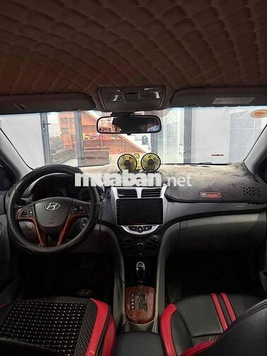 Hyundai Accent 2012 Trắng