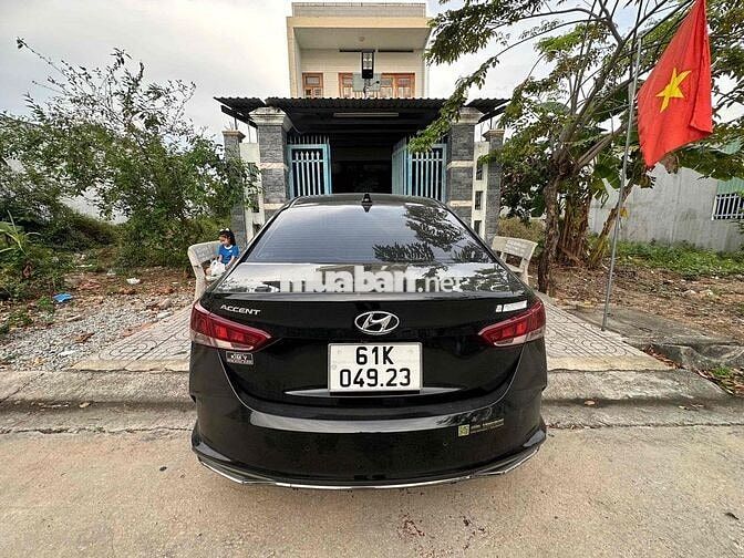 Hyundai Accent 2022 Bản full 94000km Đen