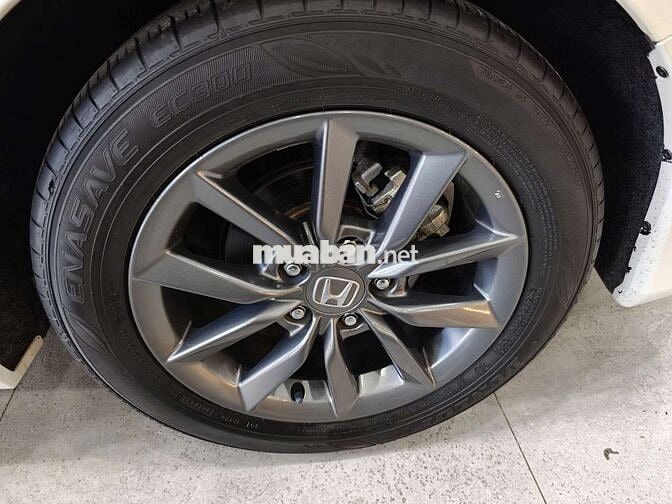 Honda Civic G 2021 1.8L,màu trắng,37.000 km