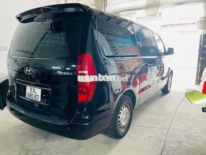 Hyundai Starex 2014 2.5D MT - 170 km
