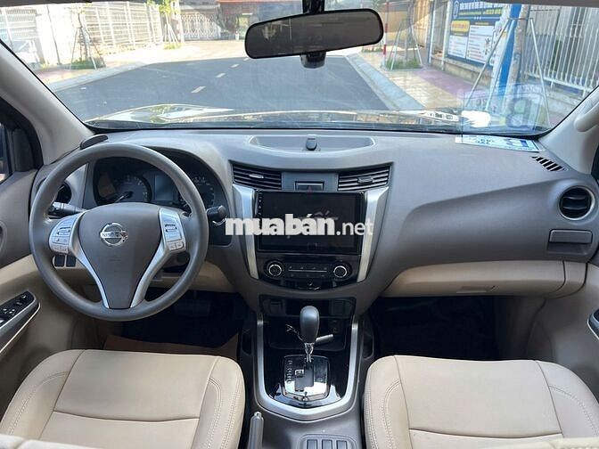Nissan Navara EL 2.5 AT 2WD 2018 Xanh