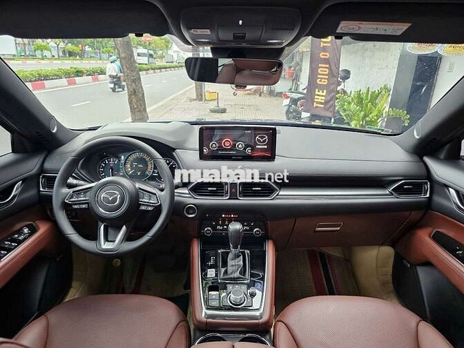 MAZDA CX8 2.5 SIG 2 CẦU SX 2025 ODO 11.000 KM