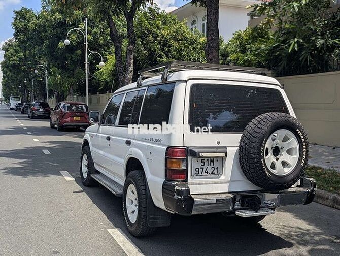Mitsubishi Pajero V33 1999 Trắng nhập Nhật
