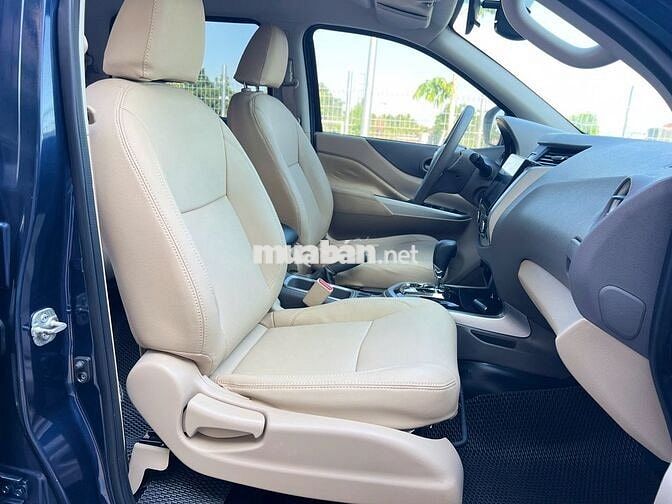 Nissan Navara EL 2.5 AT 2WD 2018 Xanh
