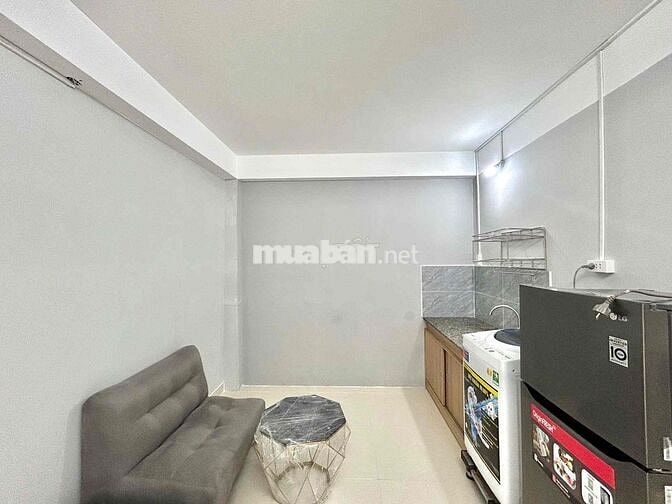 🌷PHÒNG TRỌ studio có BAN CÔNG RIÊNG, Tách Bếp, FULL Nội Thất, dịch tốt