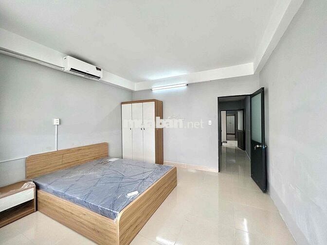 🌷PHÒNG TRỌ studio có BAN CÔNG RIÊNG, Tách Bếp, FULL Nội Thất, dịch tốt