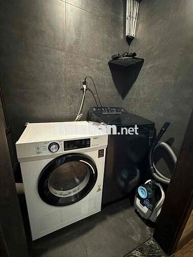STUDIO | NGUYỄN VĂN THOẠI | 16M
