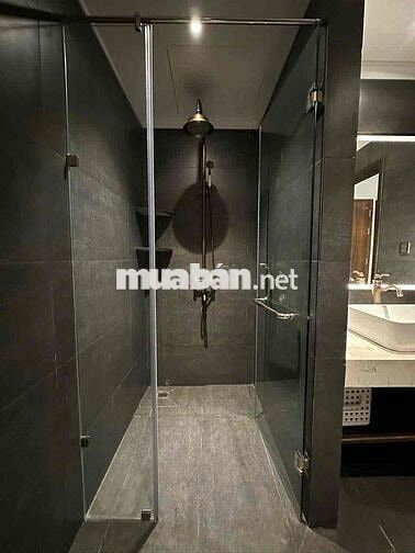STUDIO | NGUYỄN VĂN THOẠI | 16M