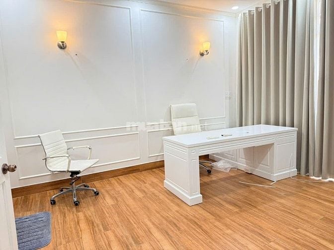🔥 BIỆT THỰ SANG XỊN TRUNG TÂM QUẬN 10 – HẺM XE TẢI – CÓ GARA Ô TÔ 🔥