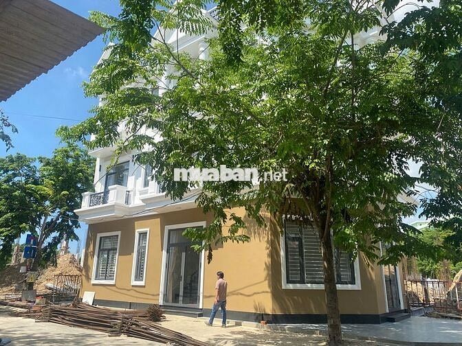 Nhà phố KDC Nguyễn Văn Tiết trung tâm Lái Thiêu TT trước 5% sở hữu