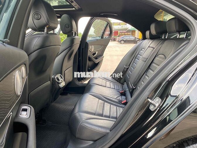 Mercedes C300 AMG 2016 Đen