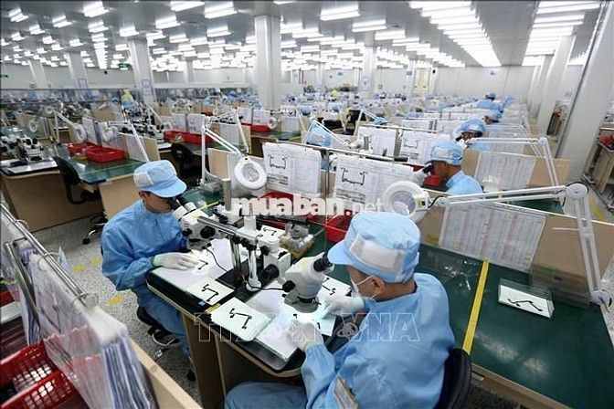 GREEN SPEED T.D NHÂN VIÊN SẢN XUẤT Q9 