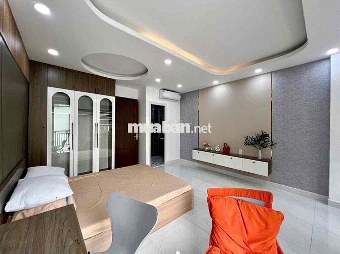 PENTHOUSE NGAY PHAN XÍCH LONG SUPERVIP