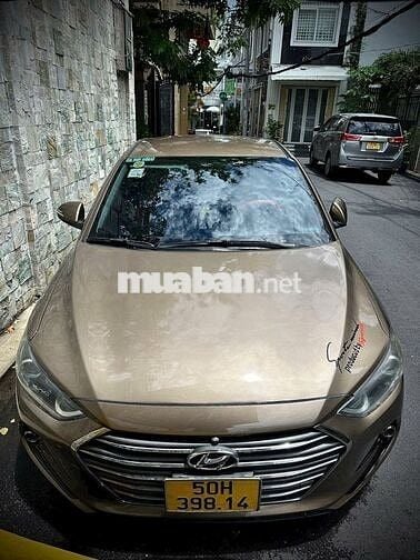 Hyundai Elantra 2016 MT Thể thao Nâu
