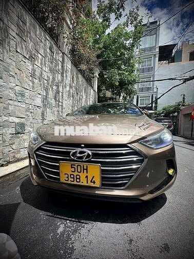 Hyundai Elantra 2016 MT Thể thao Nâu